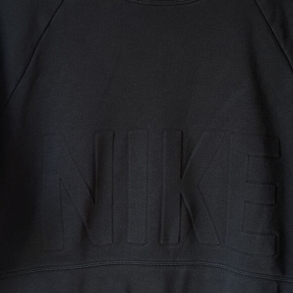 Nike Cropped Black Embossed Sweatshirt Split Hem Boxy Pullover S Pilatescore - Picture 10 of 11
